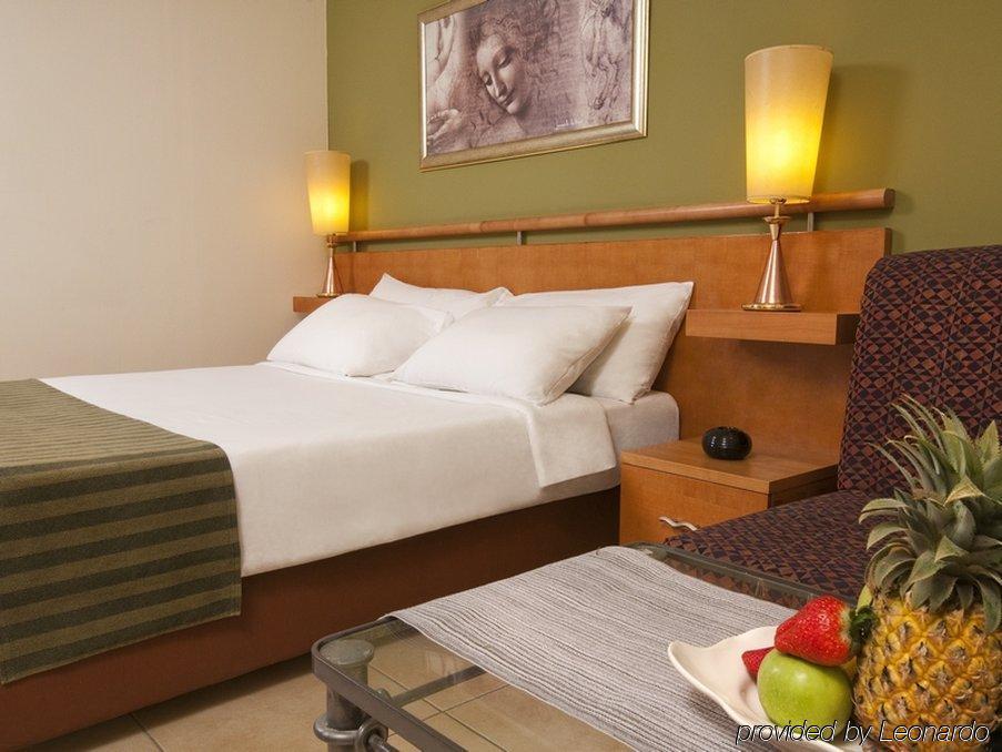 Leonardo Club Hotel